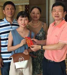 宏遠(yuǎn)化工獎(jiǎng)勵(lì)員工子女就學(xué)形成常態(tài)